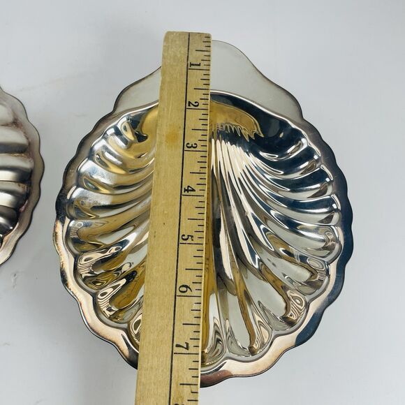 Vintage Oneida Silversmiths Clam Scallop Shell Shaped Candy Nut Dish Lot of 2 - Picture 8 of 9